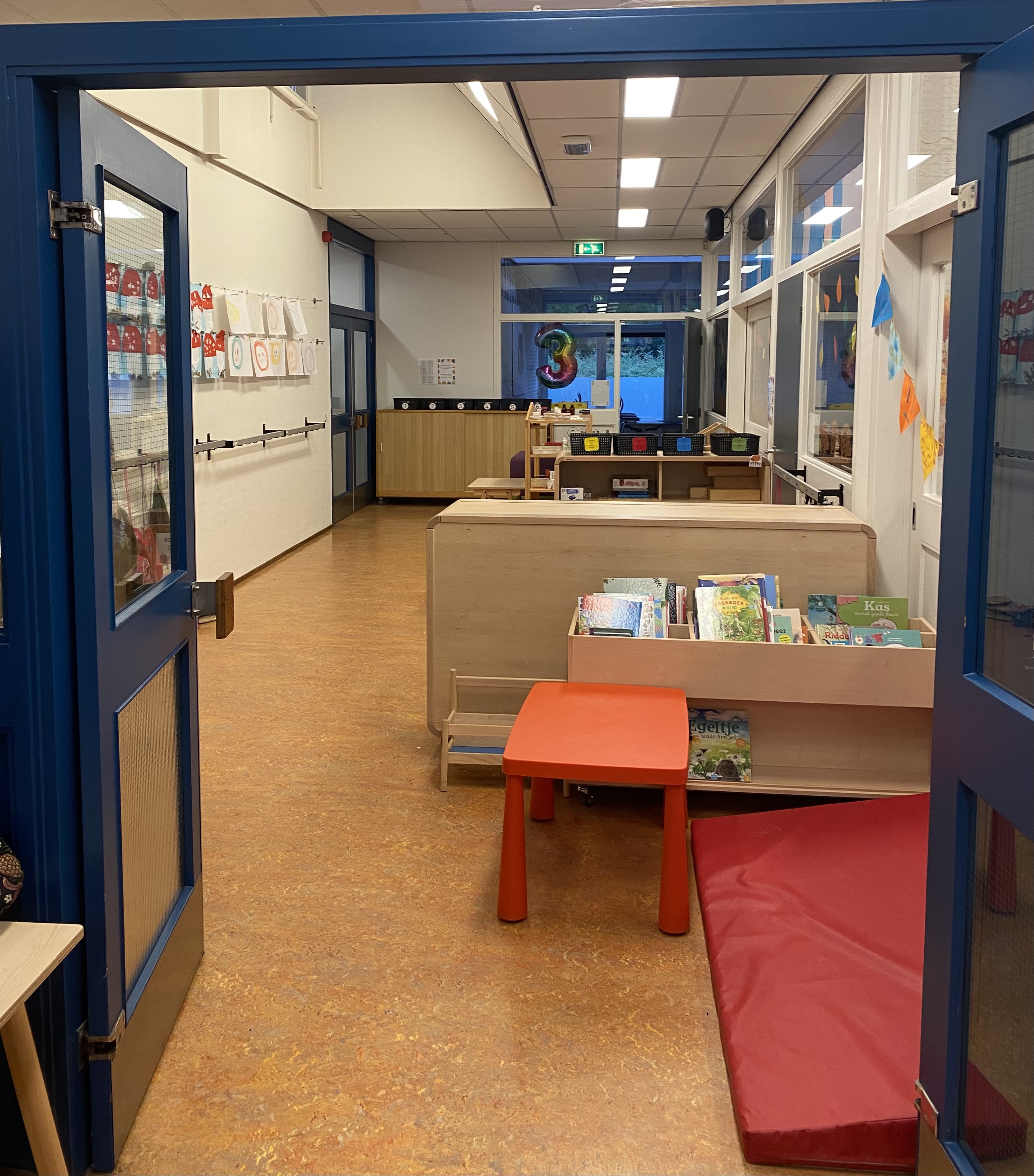 Kijkje In De School (1) Kijkje In De School (1)